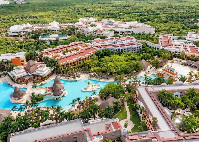 Station touristique Iberostar Selection Paraiso Lindo Playa Paraiso